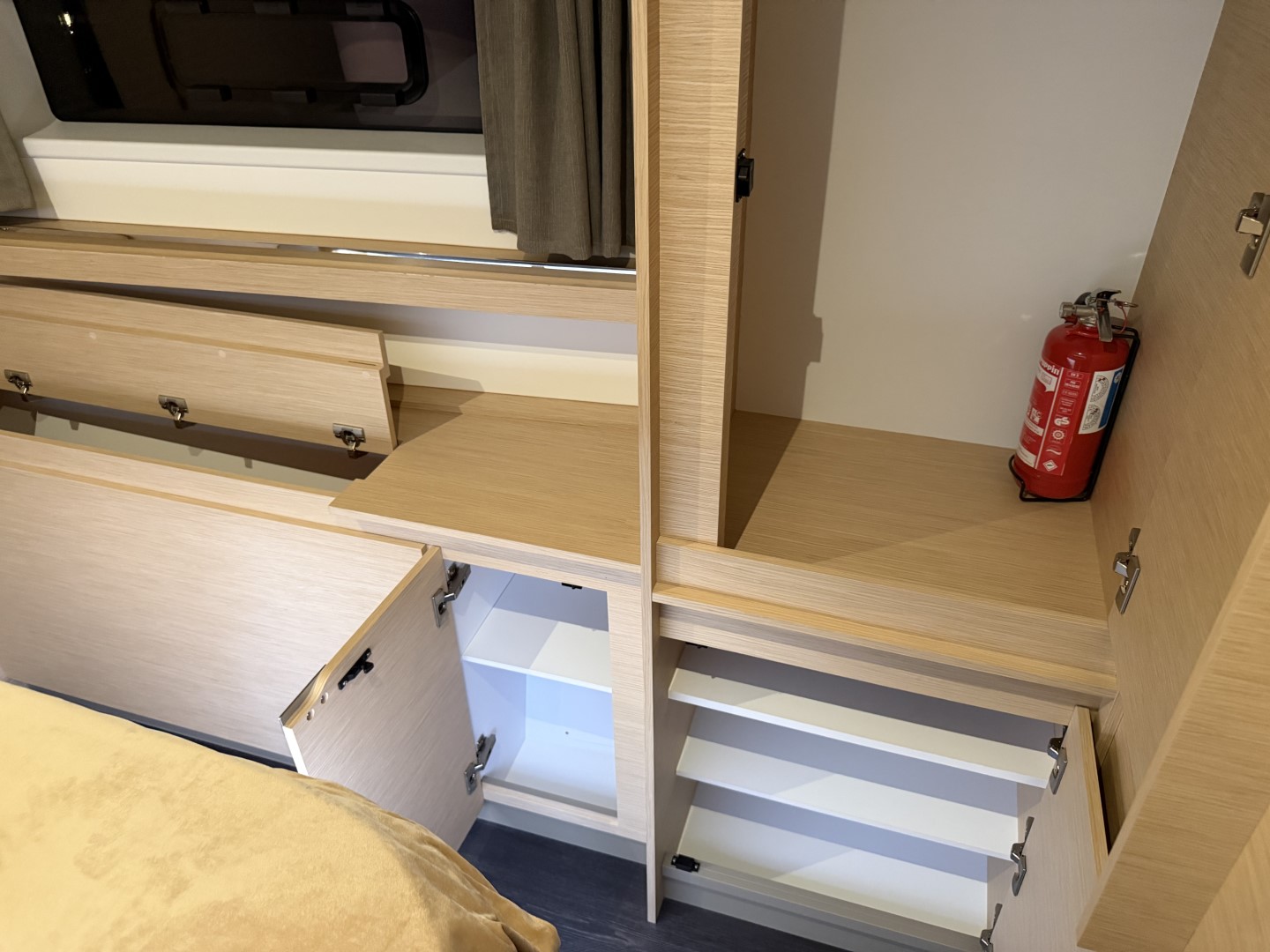 Fountaine Pajot Aura 51 - 5 + 1 cab. — photo 34