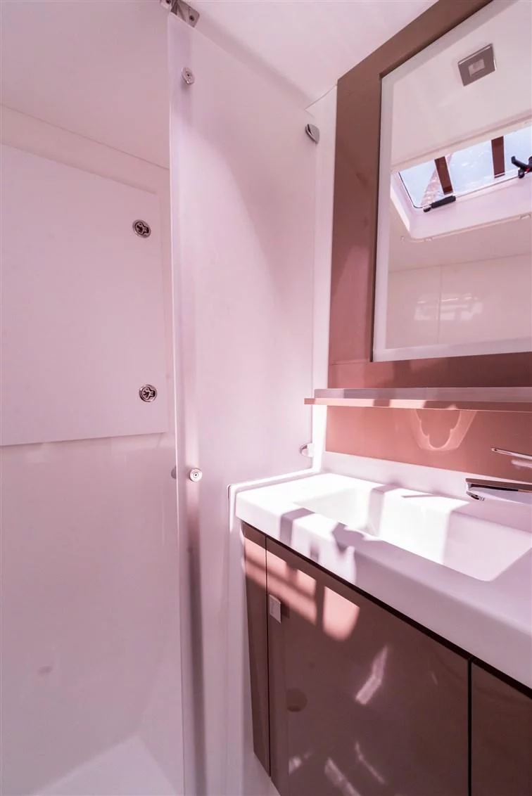Fountaine Pajot Saona 47 Quintet - 5 + 1 cab. (Sunny Wave)  - 35