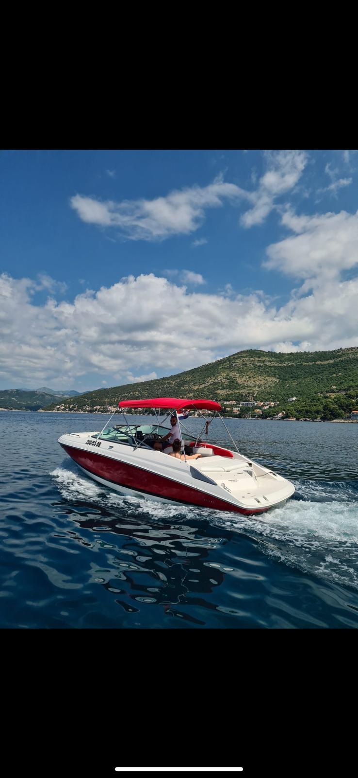 Photo #7 - Regal 2250 Cuddy (Red Hood) in Split - 43679