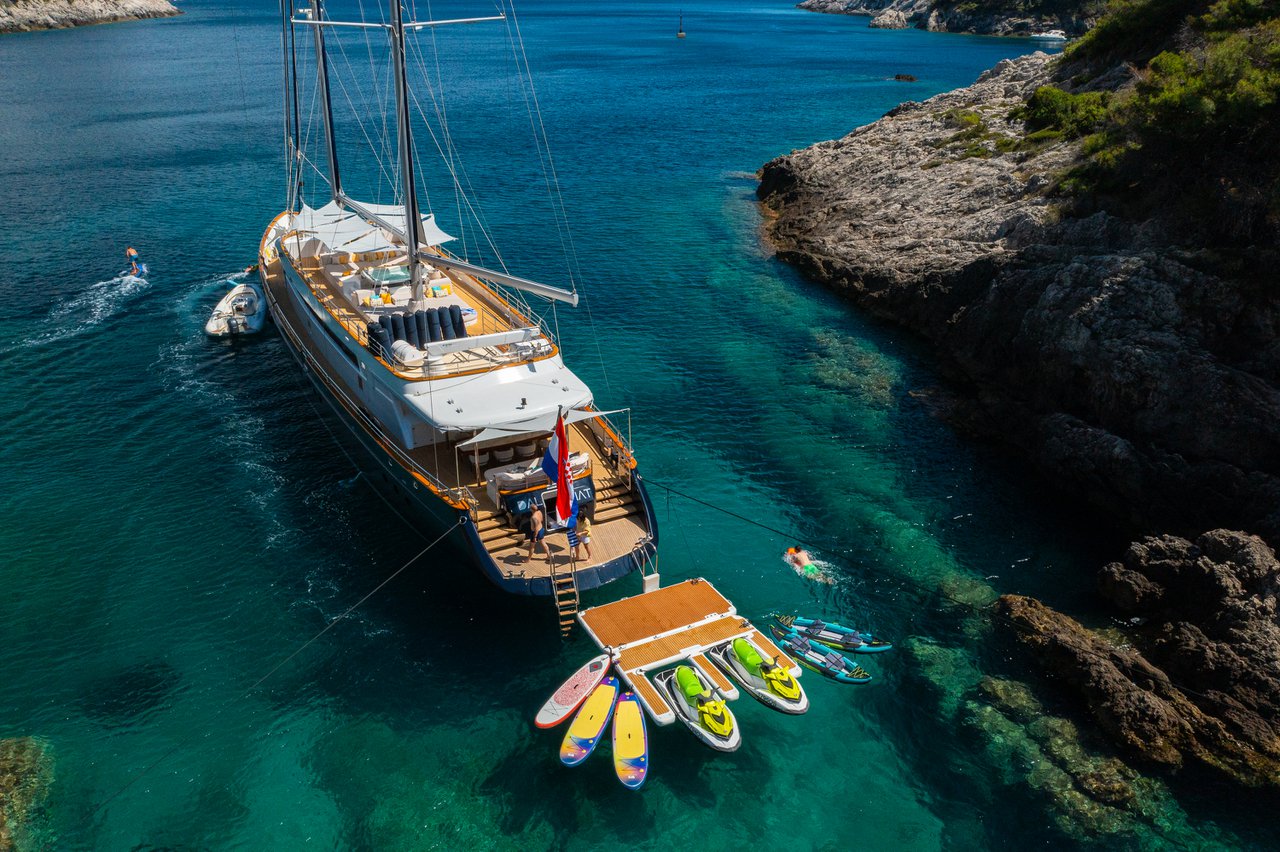 Photo #12 - M/S Dalmatino (Dalmatino) en Split - 60809