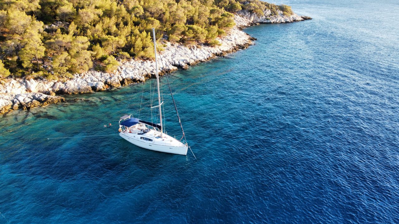 Photo #3 - Oceanis 43 (Aias) en Pachi - 43708