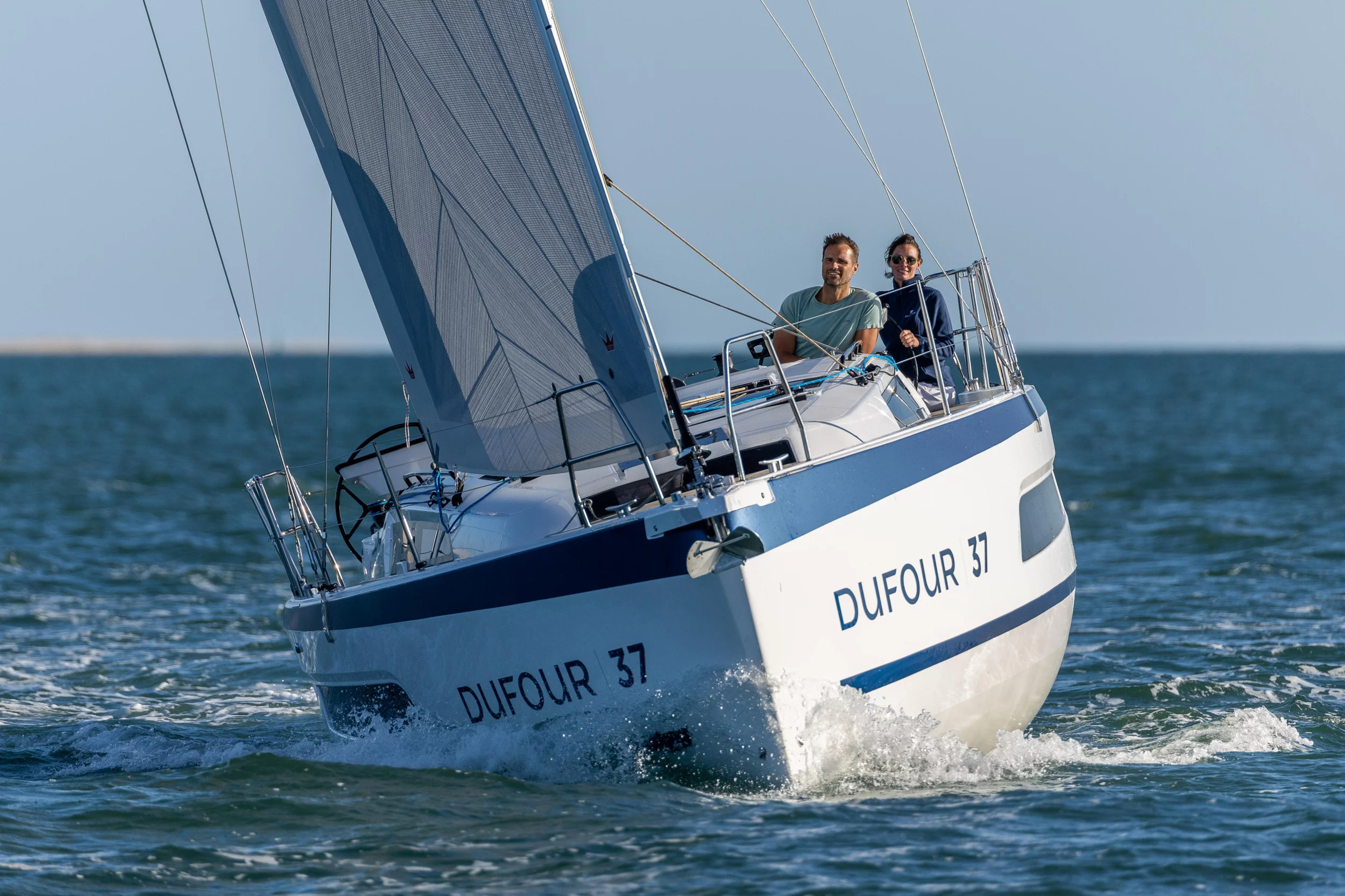 Dufour 37 - 3 cab. (Chiquitita)  - 3