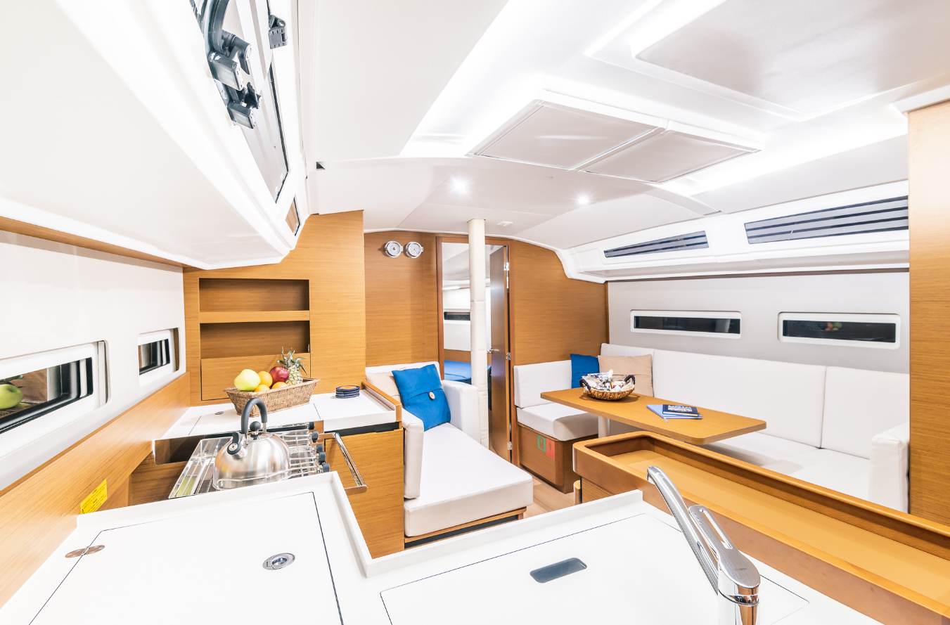 Photo #11 - Sun Odyssey 410 - 3 cab. (Emotion) en Lefkada - 43749