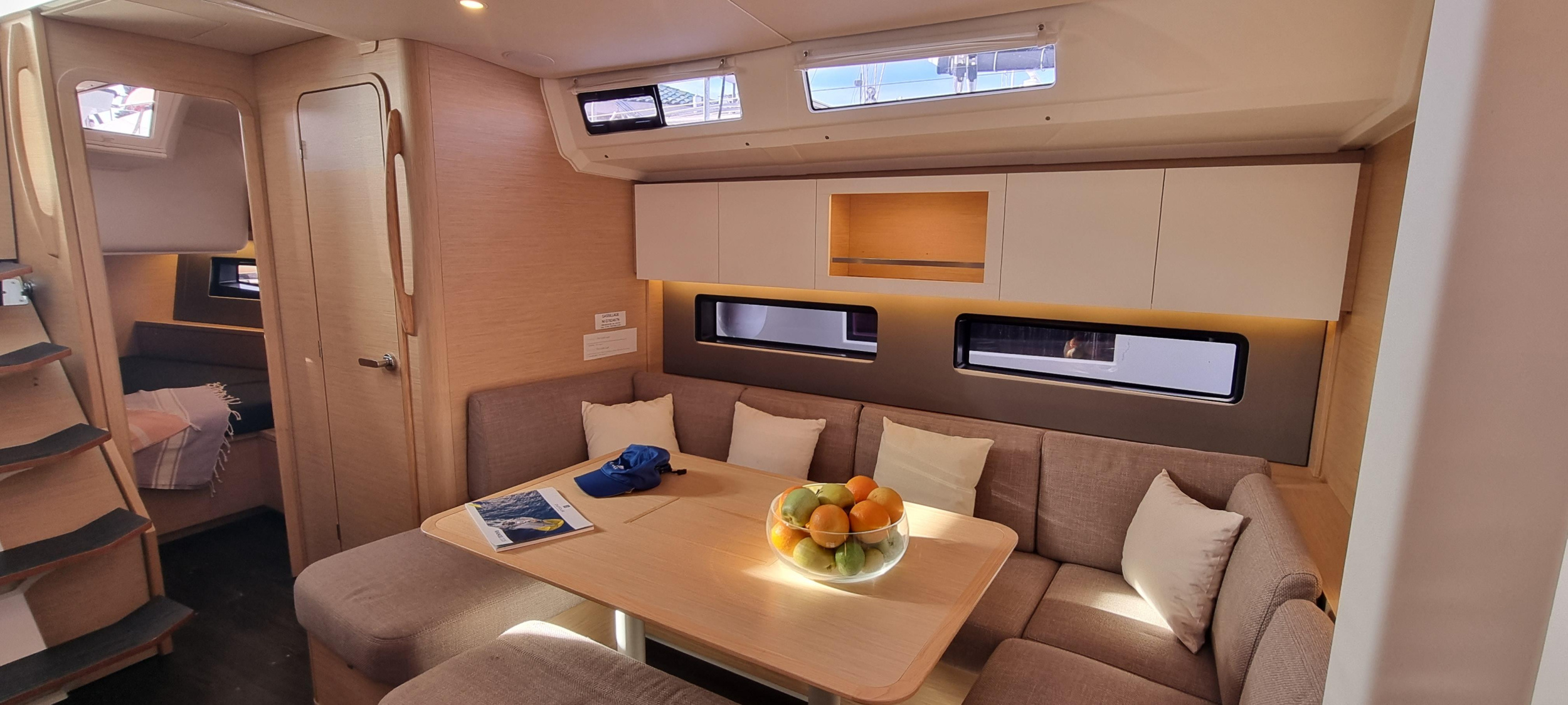 Dufour 41 - 3 cab. — photo 14