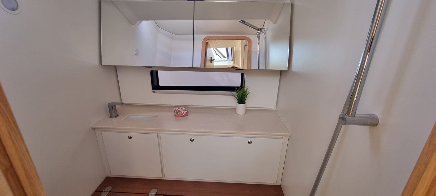 Dufour 41 - 3 cab. — photo 20