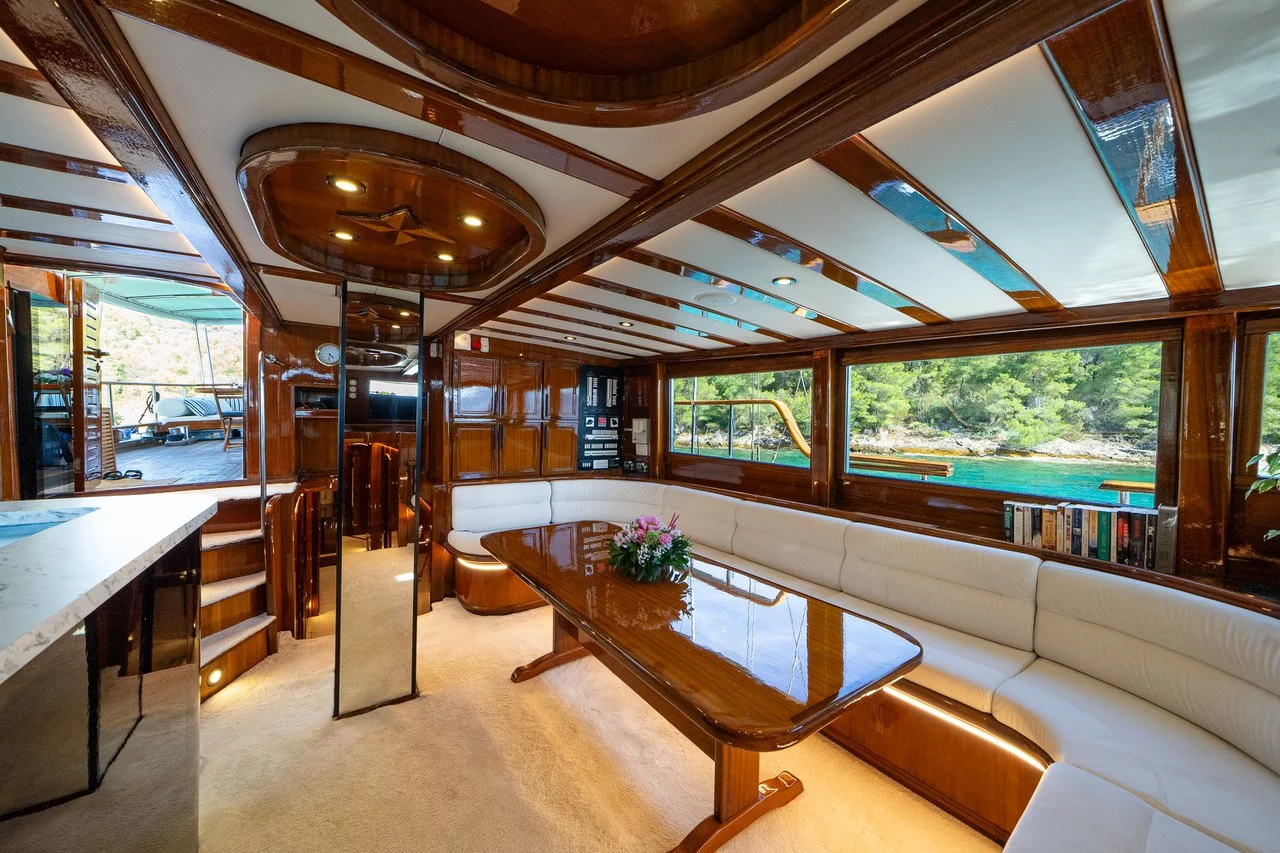 M/S Allure (Allure)  - 14