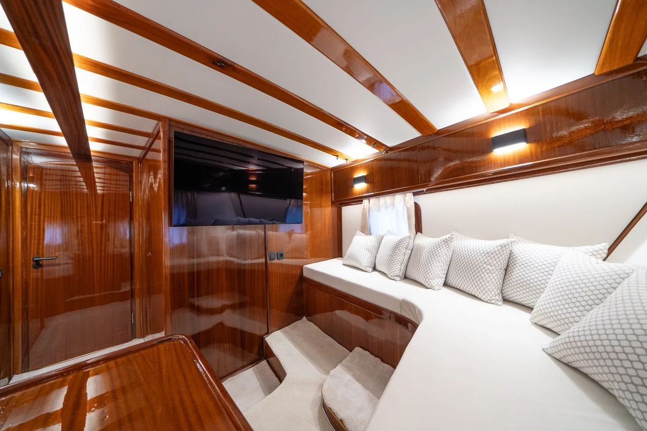 M/S Allure (Allure)  - 24