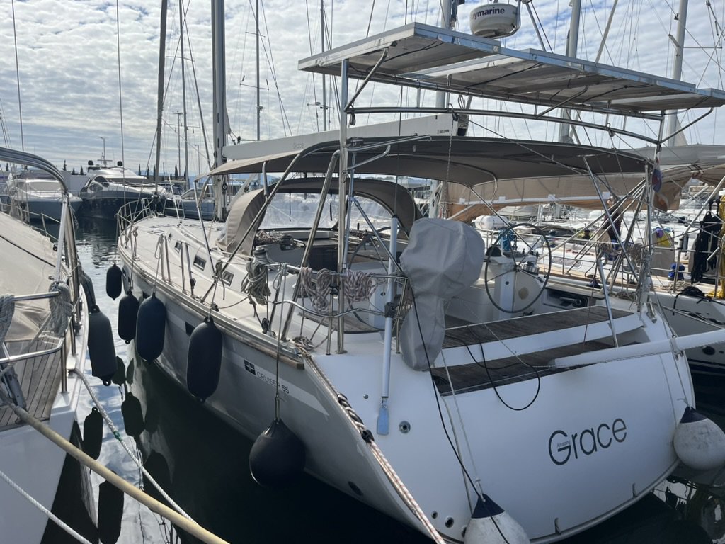 Photo #4 - Bavaria Cruiser 55 - 5 cab. (Amazing Grace) in Split - 61214