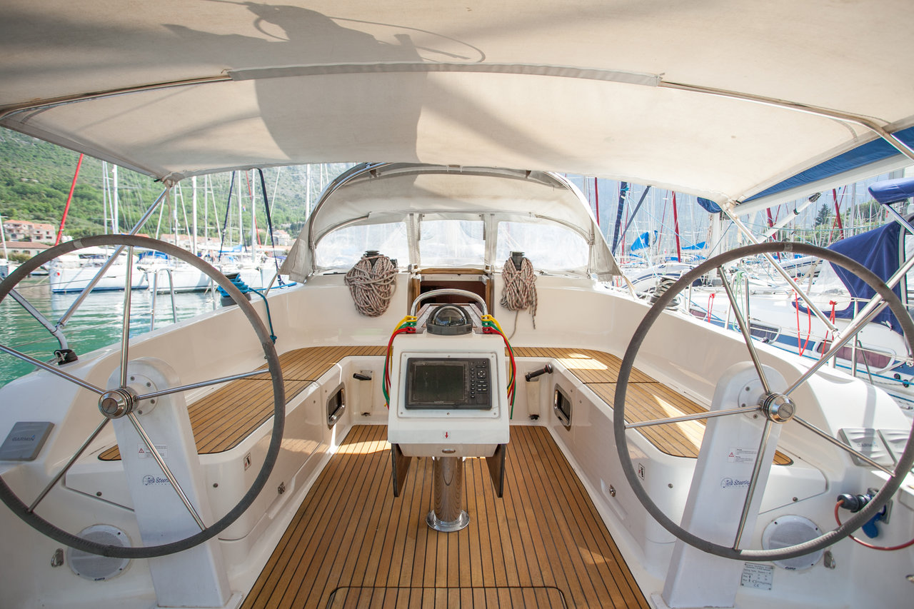 Photo #3 - Bavaria Cruiser 46 - 4 cab. (Easy Point) in Trogir - 43807