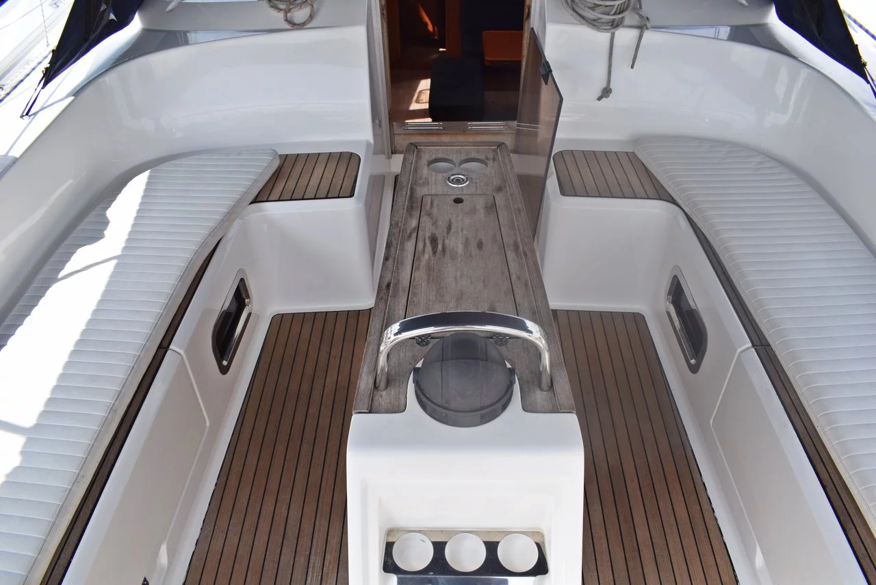 Bavaria Cruiser 51 (Podkamenica)  - 6