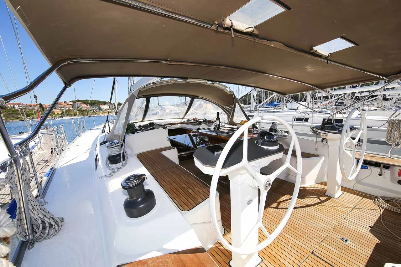 Bavaria Cruiser 56 - 5 + 1 cab. (Domo)  - 7