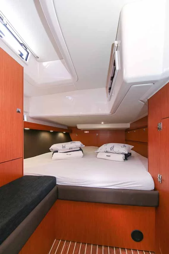 Bavaria Cruiser 56 - 5 + 1 cab. (Domo)  - 19