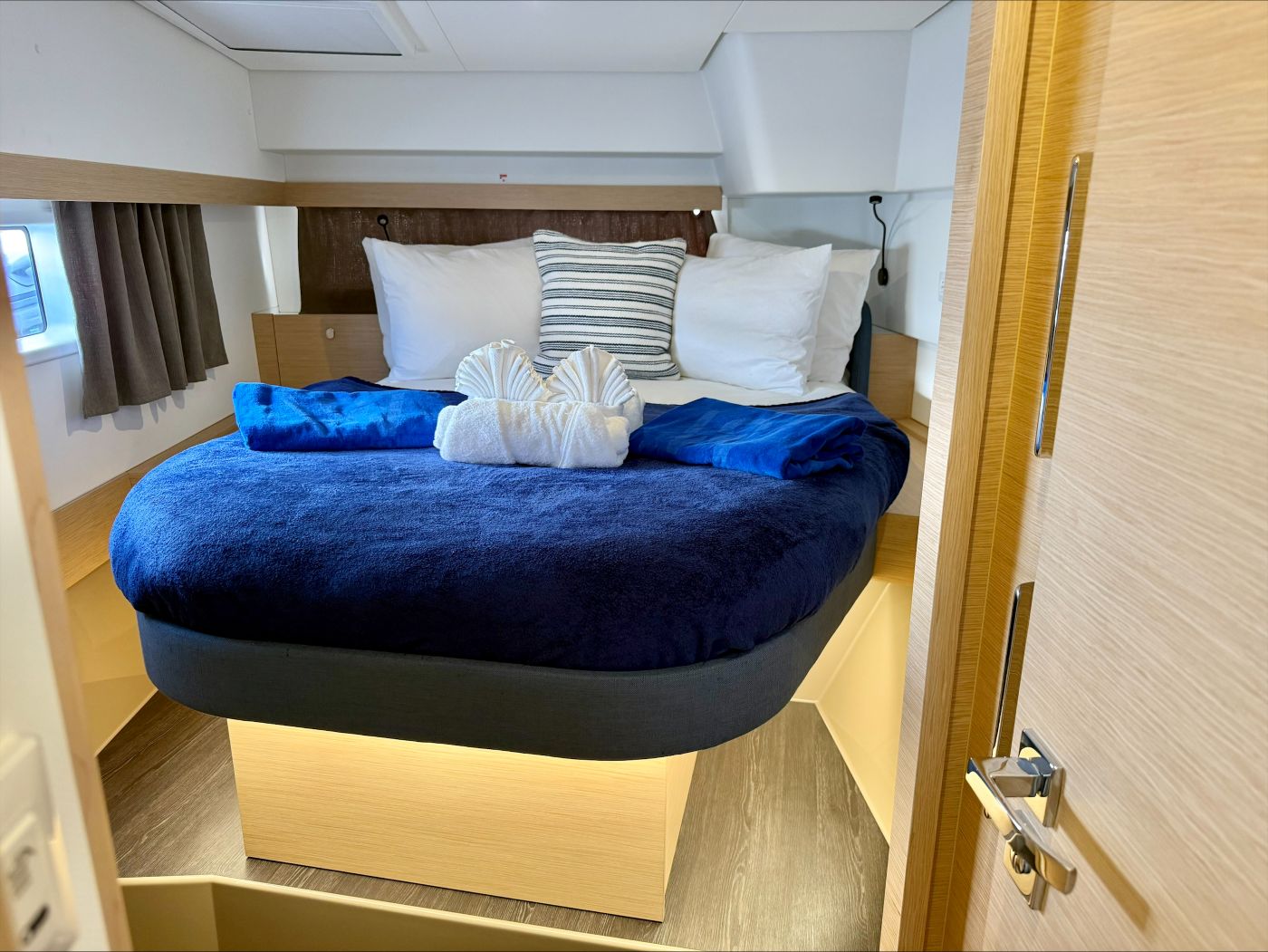 Fountaine Pajot FP 44 Maestro - 3 cab. — photo 15