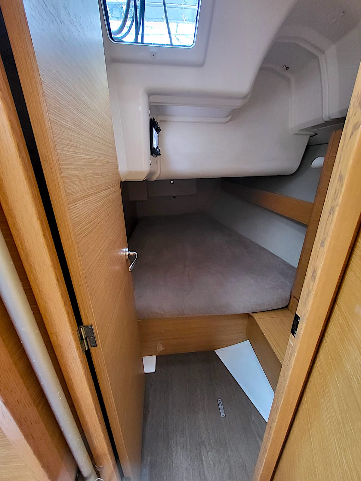 Dufour 382 GL — photo 11