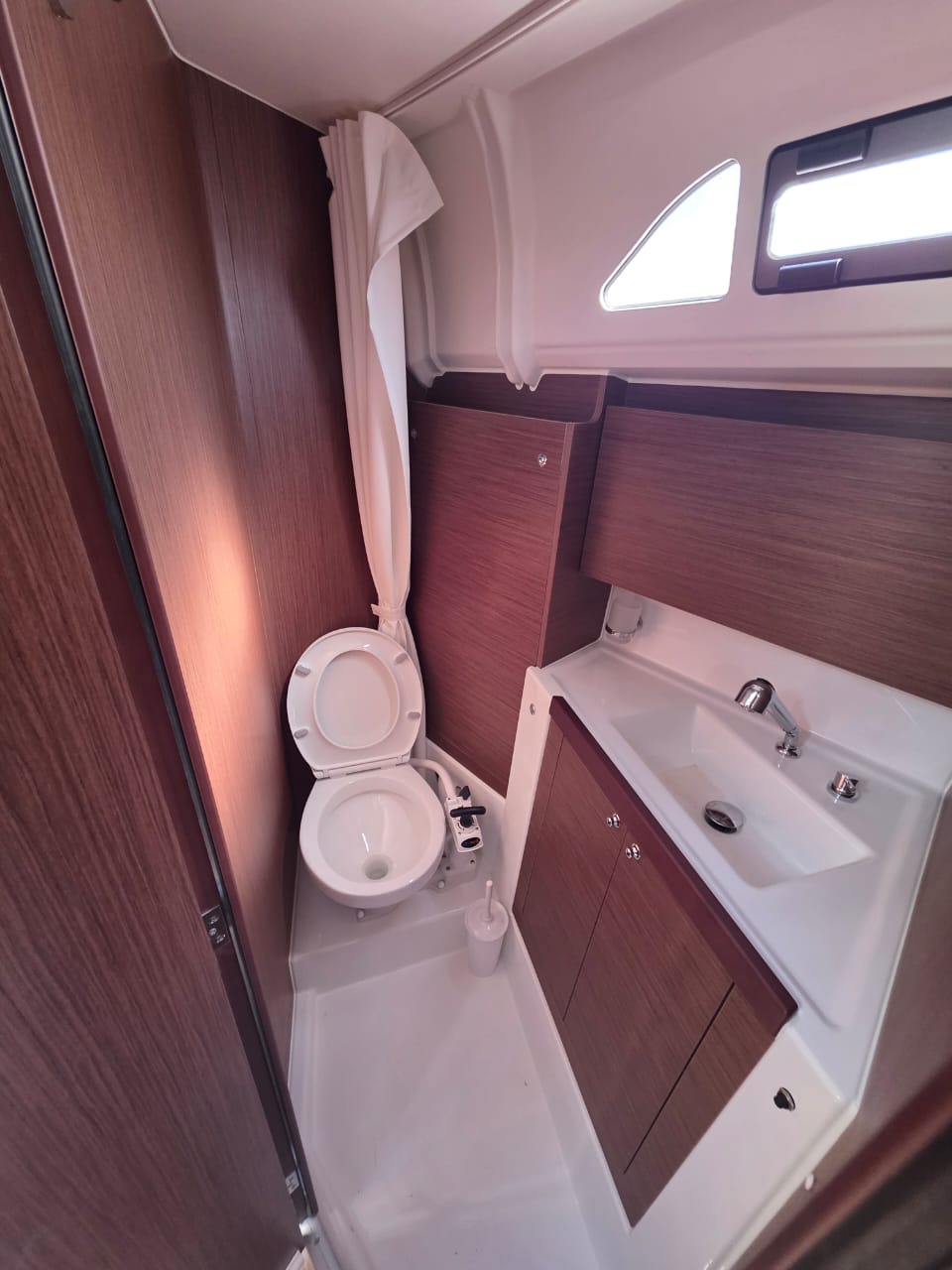 Oceanis 40.1 — photo 6