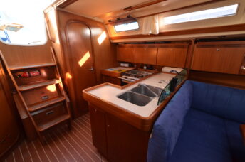 Photo #8 - Dufour 44 - 3 cab.* (Leitmotiv II) in Tolone - 61407