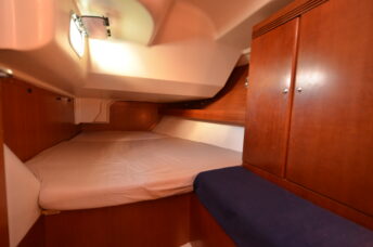 Photo #11 - Dufour 44 - 3 cab.* (Leitmotiv II) in Tolone - 61407