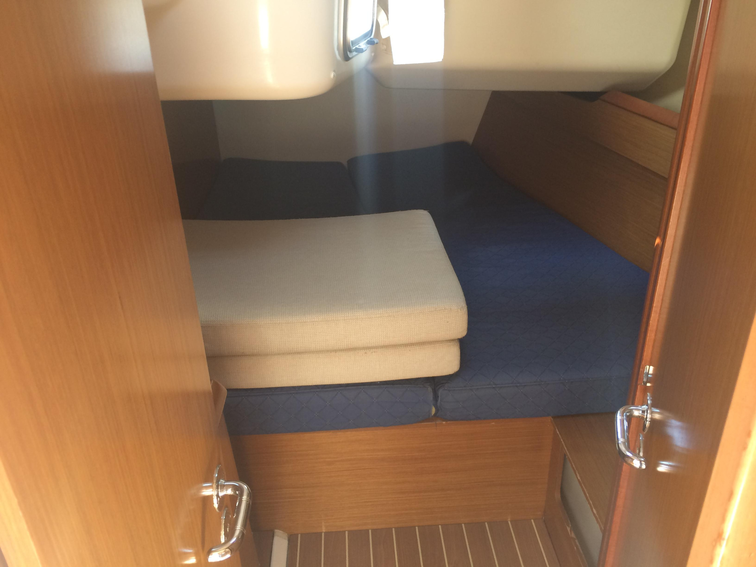 Sun Odyssey 45 — photo 5