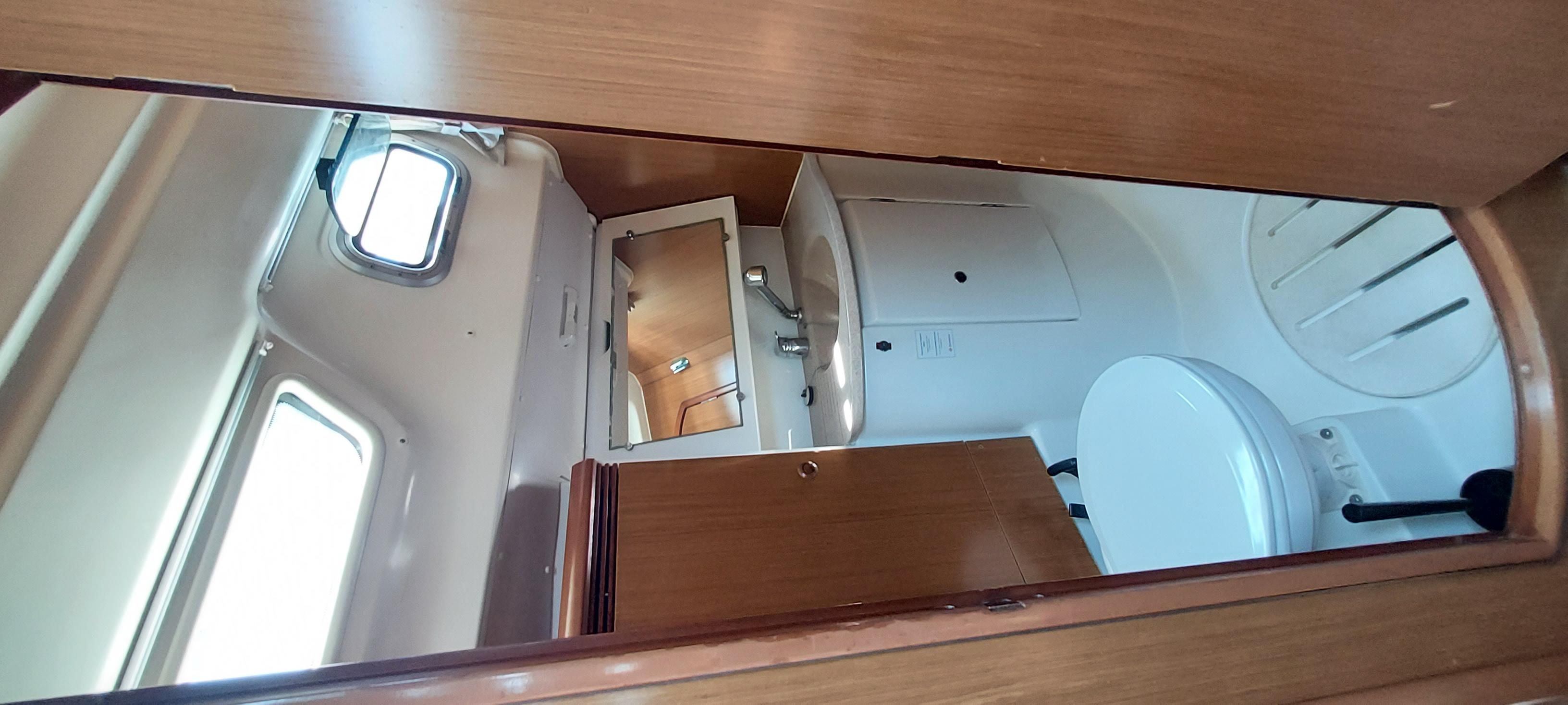 Sun Odyssey 45 — photo 12