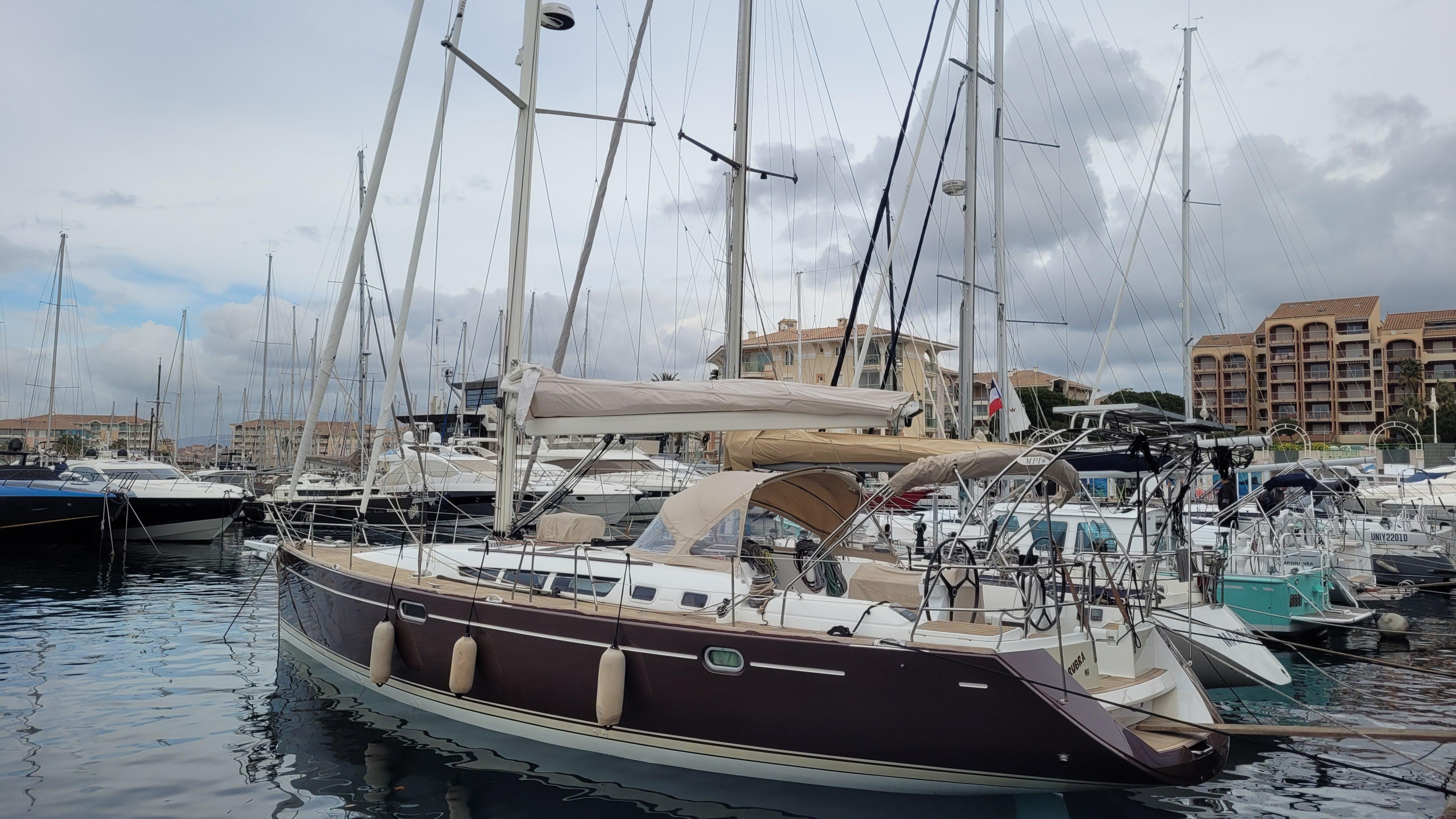 Sun Odyssey 49 — photo 5
