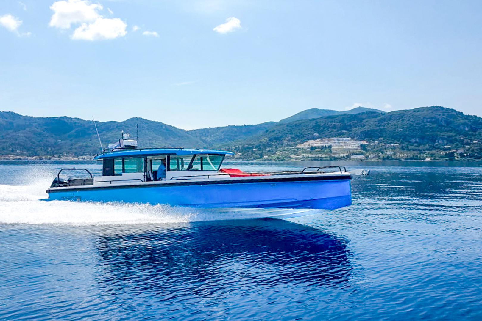 Photo #1 - Axopar 37 XC Cross Cabin (Traverso) in Corfu - 61473