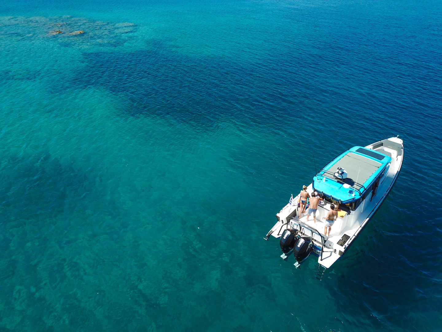 Photo #4 - Axopar 37 XC Cross Cabin (Traverso) in Corfu - 61473
