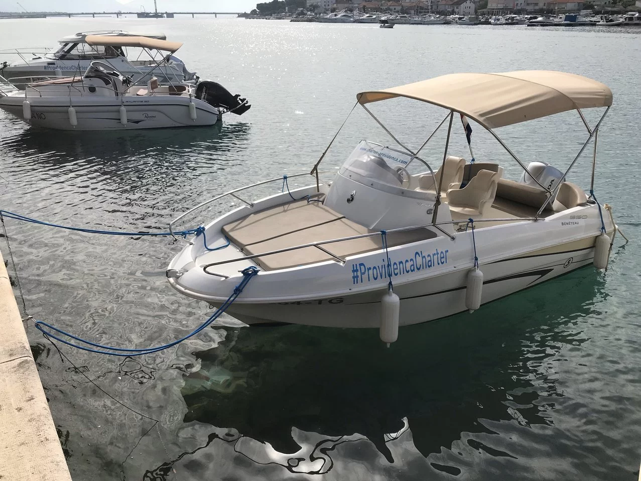 Beneteau 550 Flyer (Benetau Flyer 550 Sun Deck)  - 3