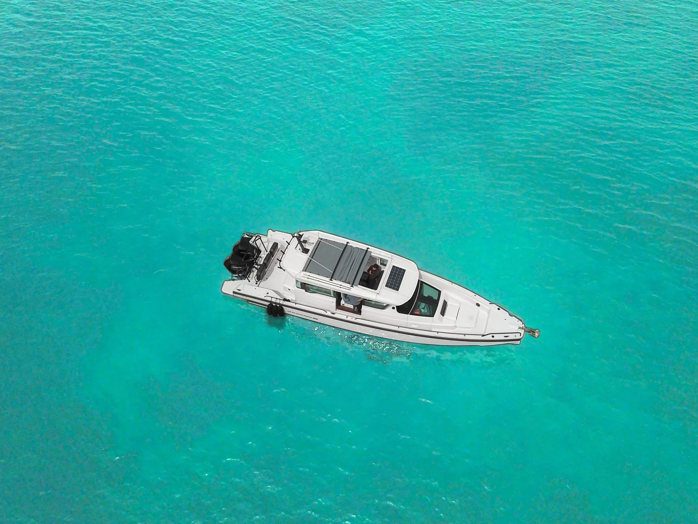 Axopar 37 XC Cross Cabin (Popeye)  - 2