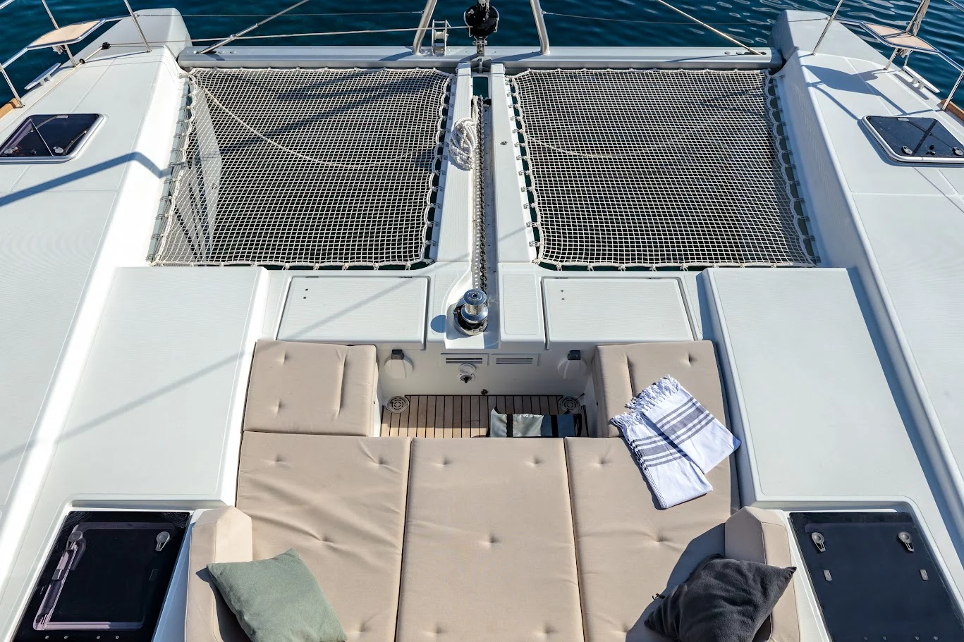 Lagoon 52 F - 4 + 2 cab. (Madinina)  - 7