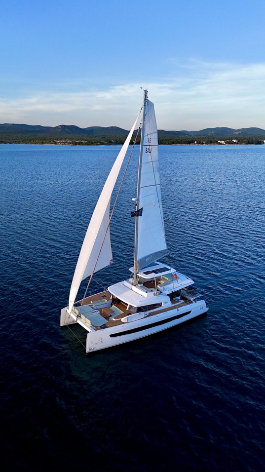Photo #6 - Bali 5.4 - 5 + 2 cab (Mastermind) en Le Marin - 61519