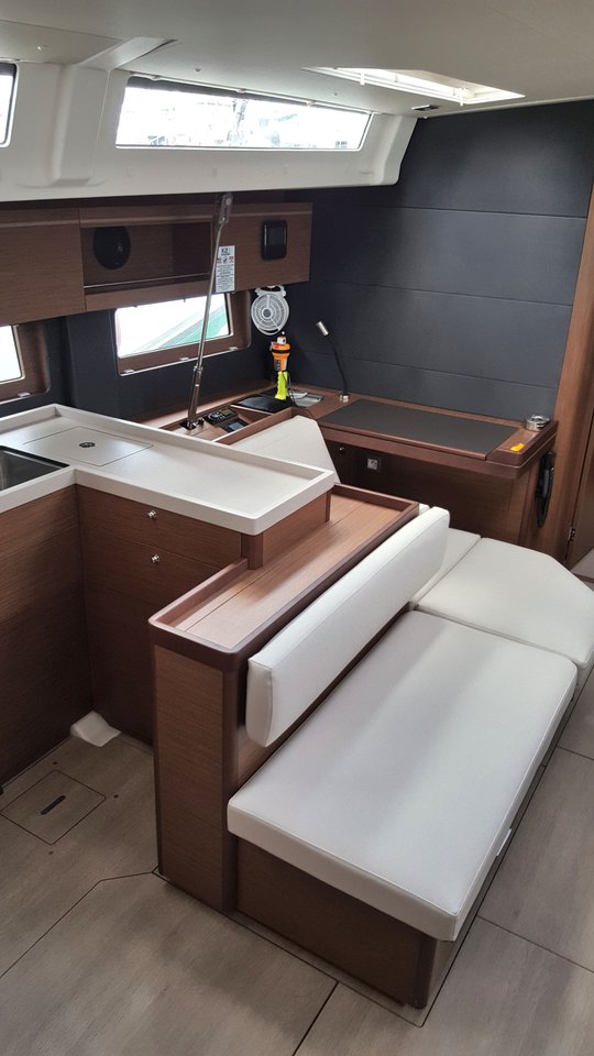 Oceanis 51.1 - 5 + 1 cab. — photo 7