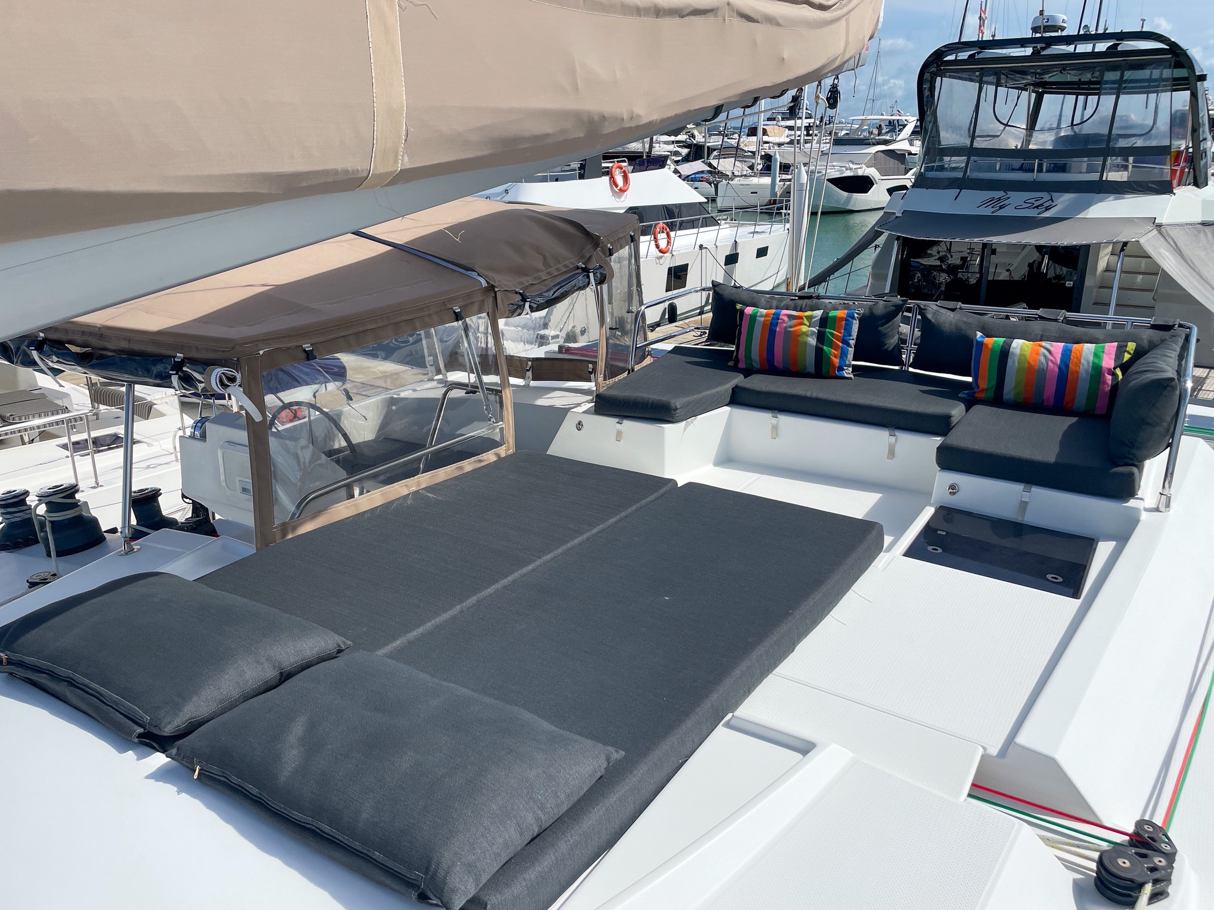Fountaine Pajot Saona 47 Quintet - 5 + 1 cab. — photo 4