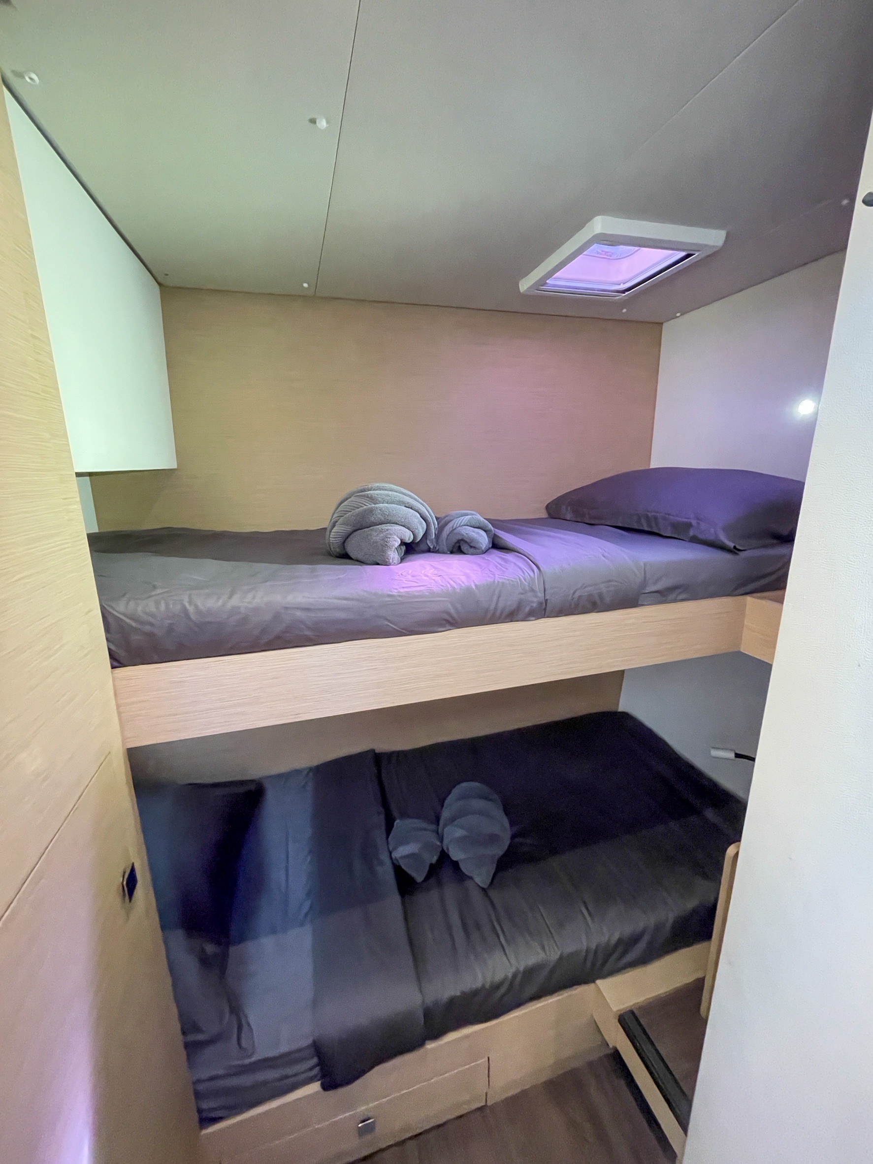 Fountaine Pajot Saona 47 Quintet - 5 + 1 cab. — photo 10