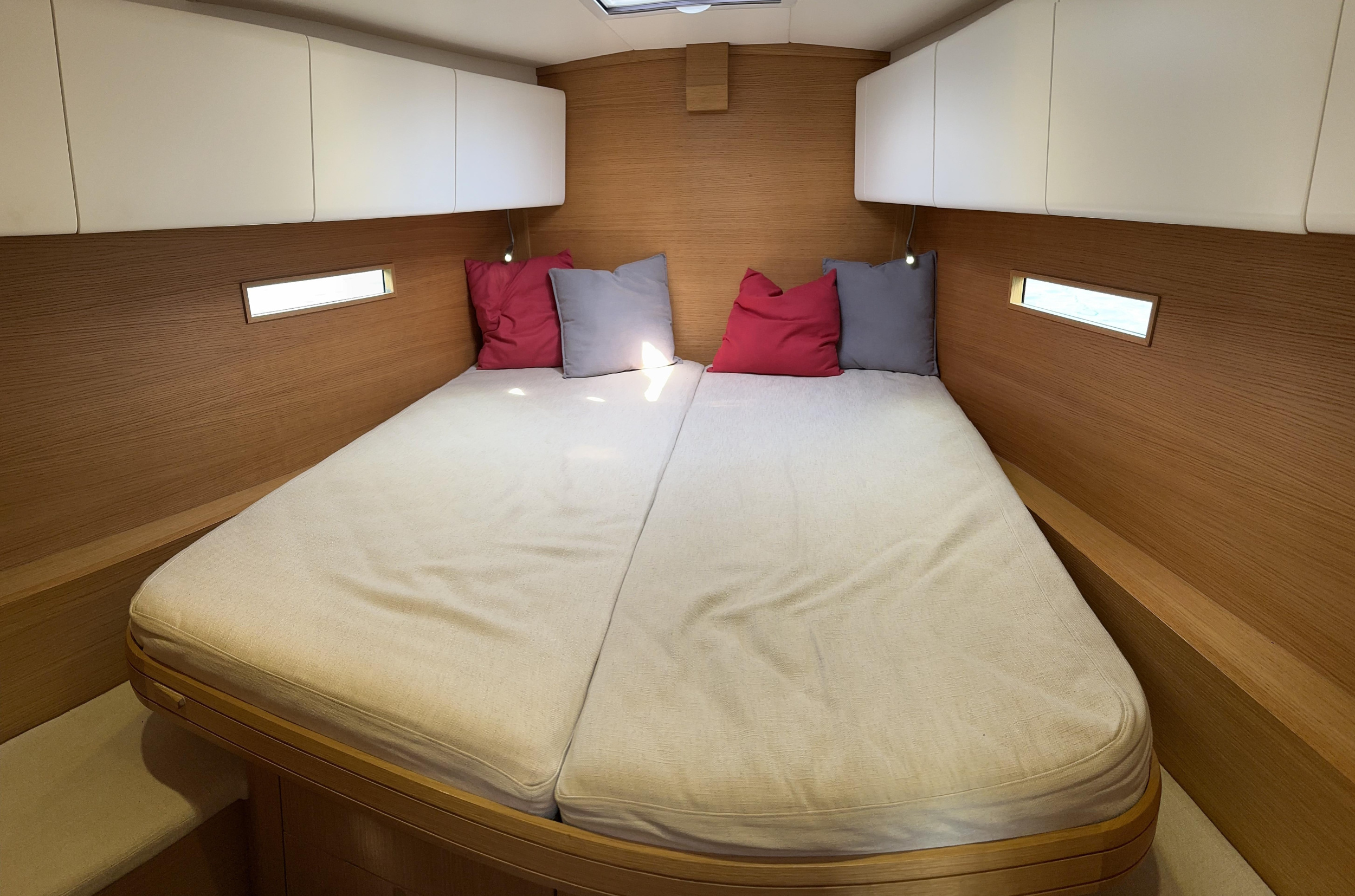 Solaris One 44 — photo 14