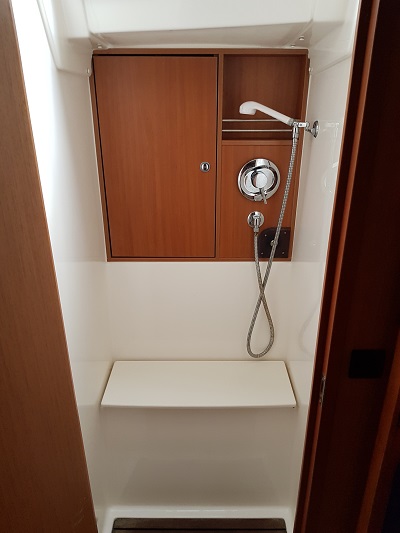 Photo #16 - Bavaria Cruiser 45 - 4 cab. (Orlan) en Trogir - 44013