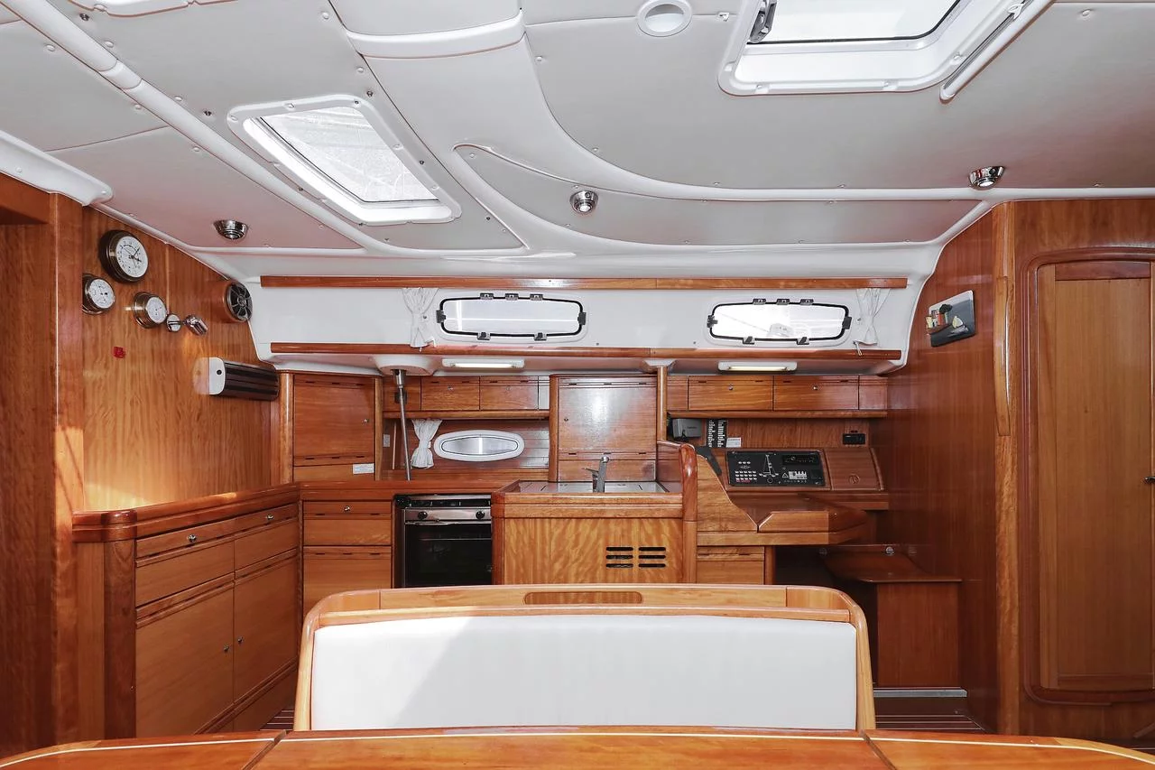 Bavaria 50 Cruiser (Fortunal)  - 20