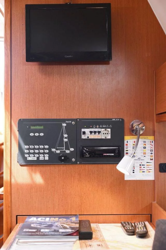 Bavaria Cruiser 36 (Petra M)  - 13