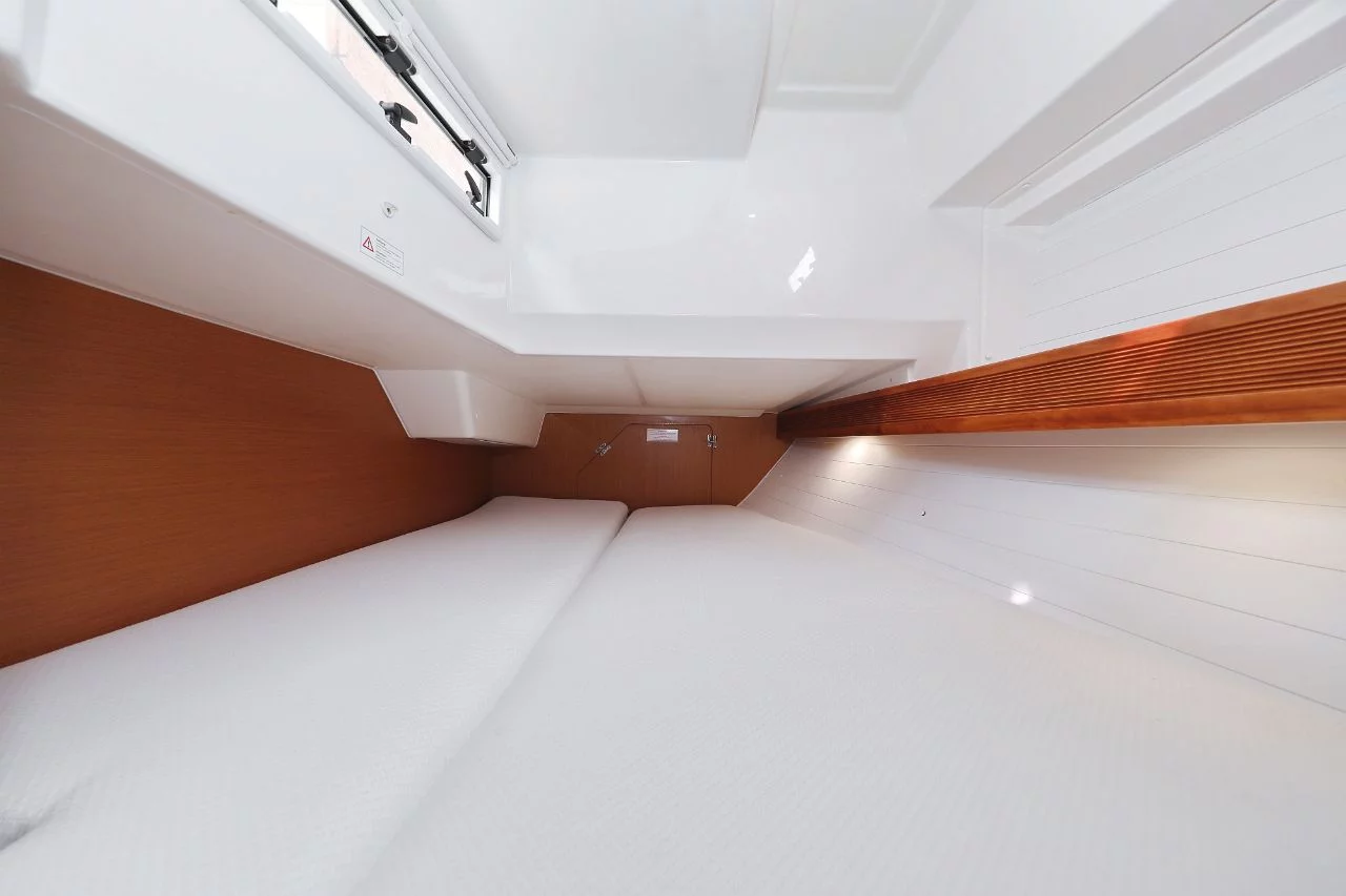 Bavaria Cruiser 36 (Petra M)  - 25