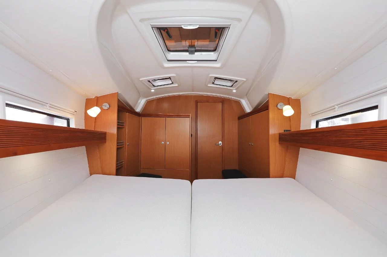 Bavaria Cruiser 36 (Petra M)  - 27