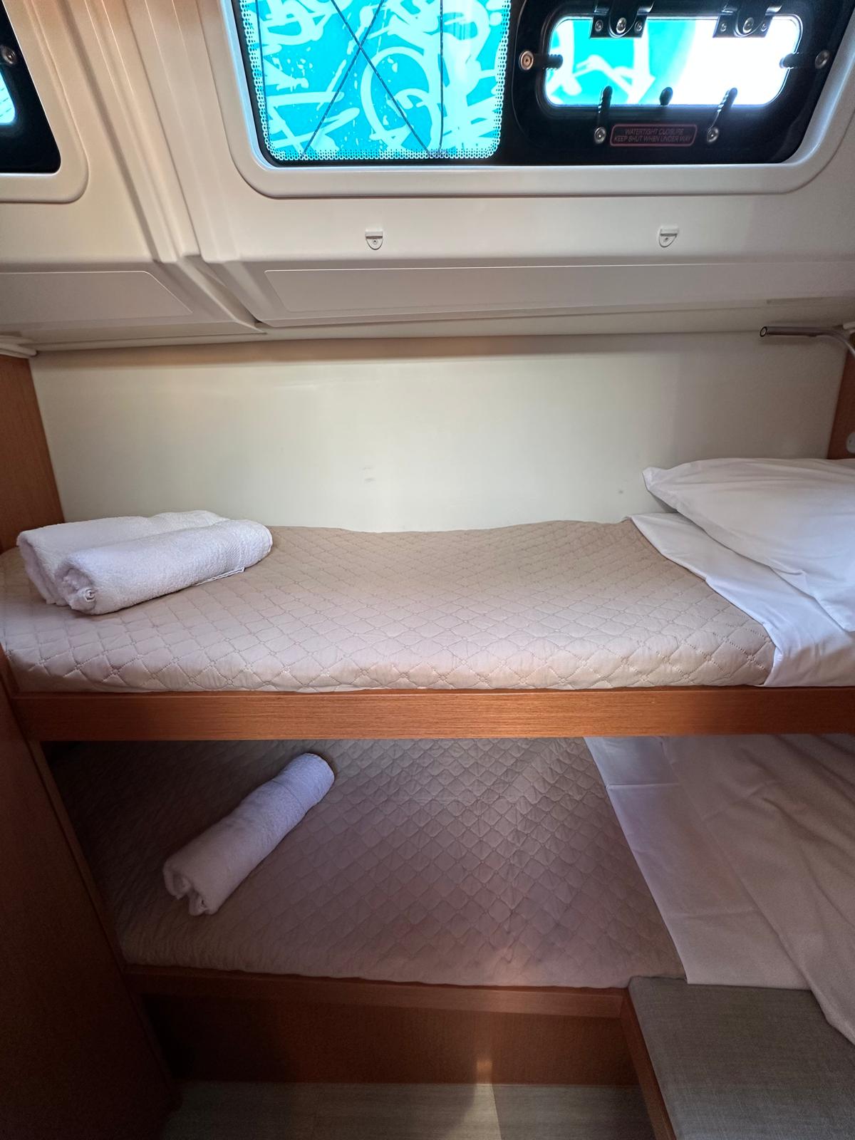 Bavaria C46 - 5 cab. — photo 14