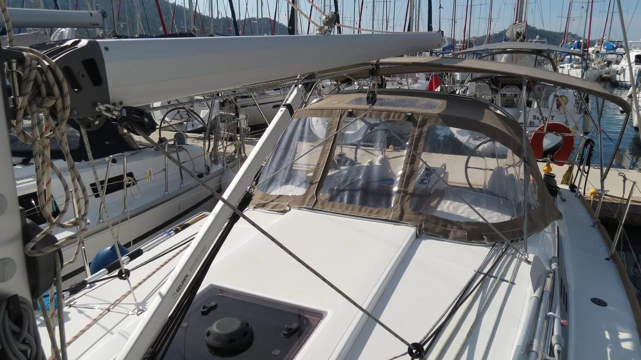 Sun Odyssey 349 (Sarita)  - 8