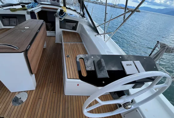 Dufour 41 - 3 cab. — photo 4