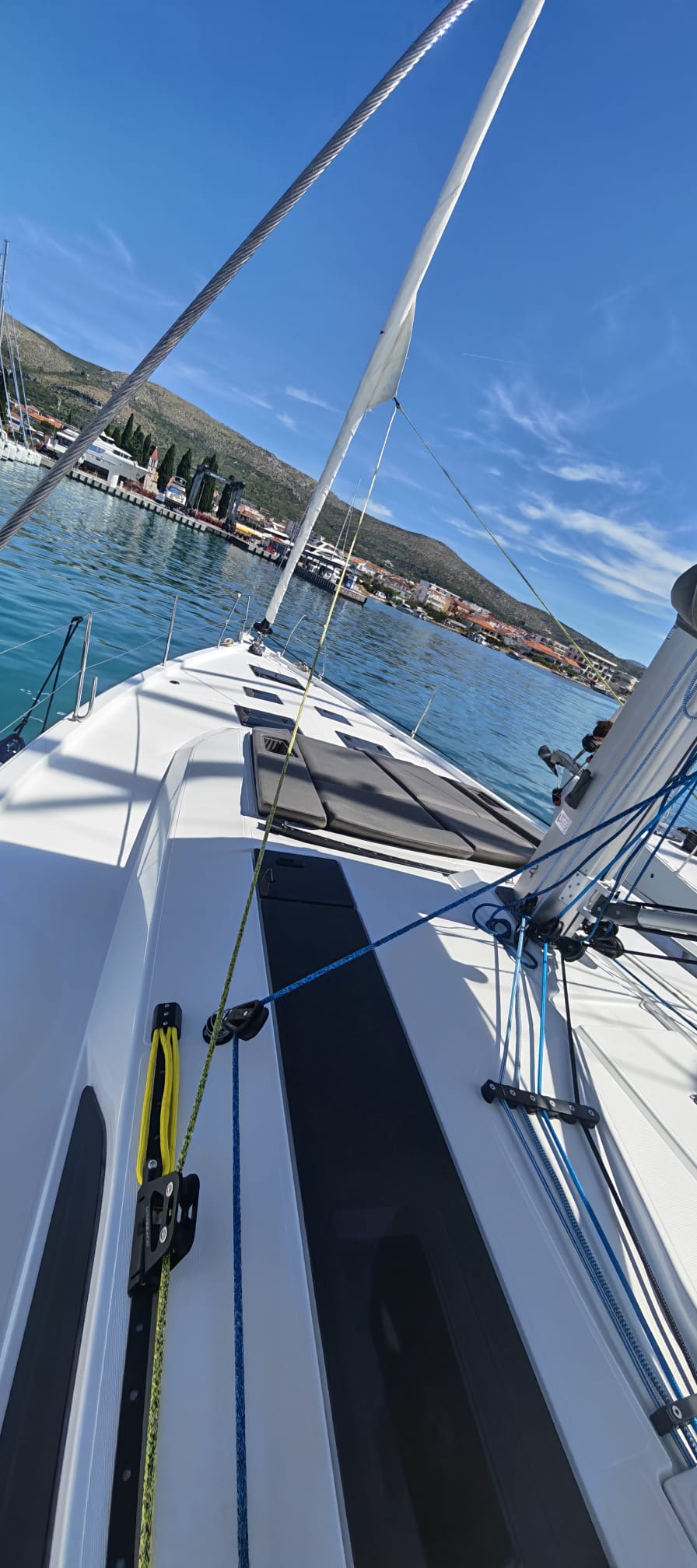 Dufour 54 - 6 cab. — photo 6