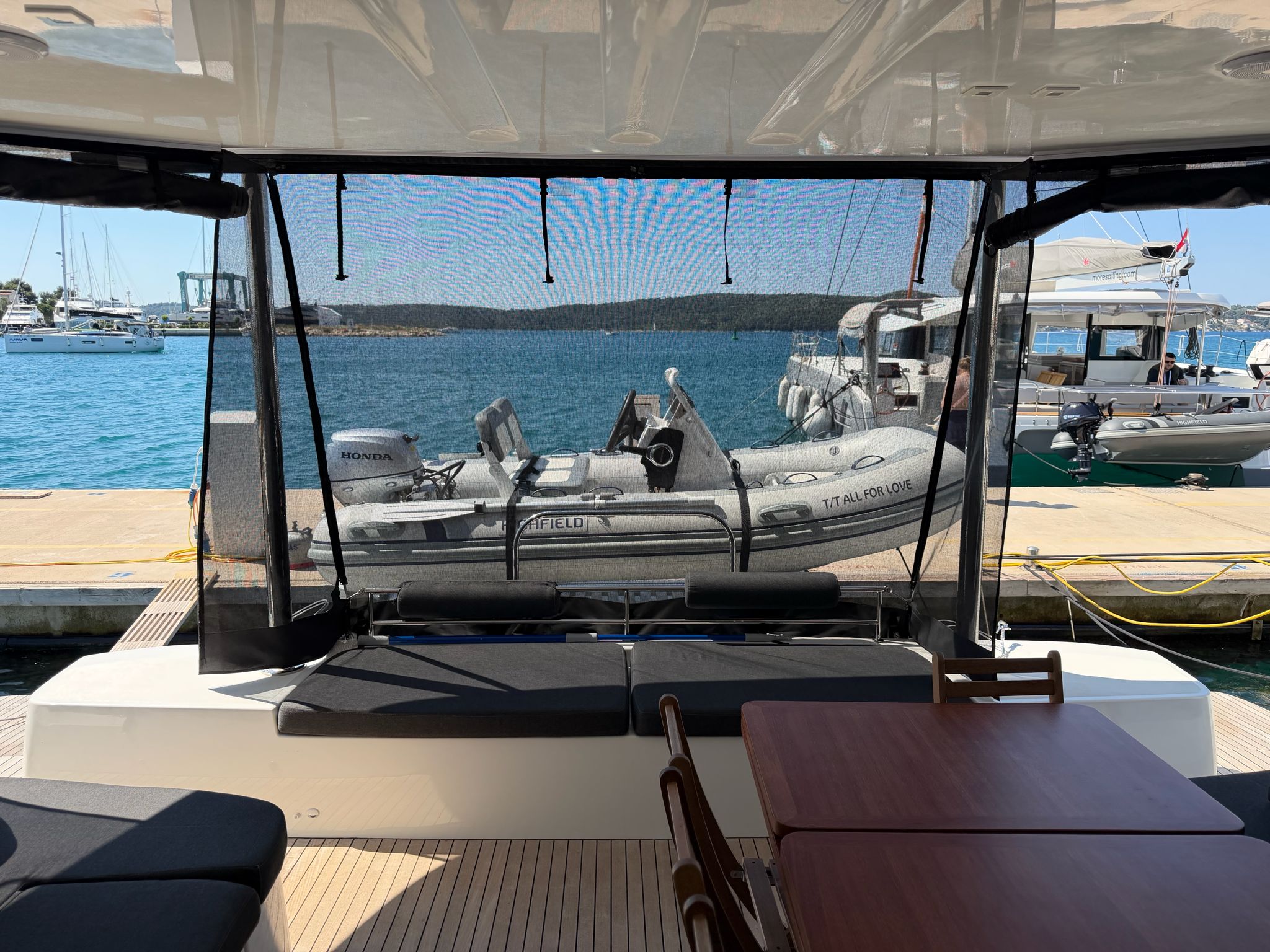 Lagoon 51 - 6 + 2 cab. — photo 6