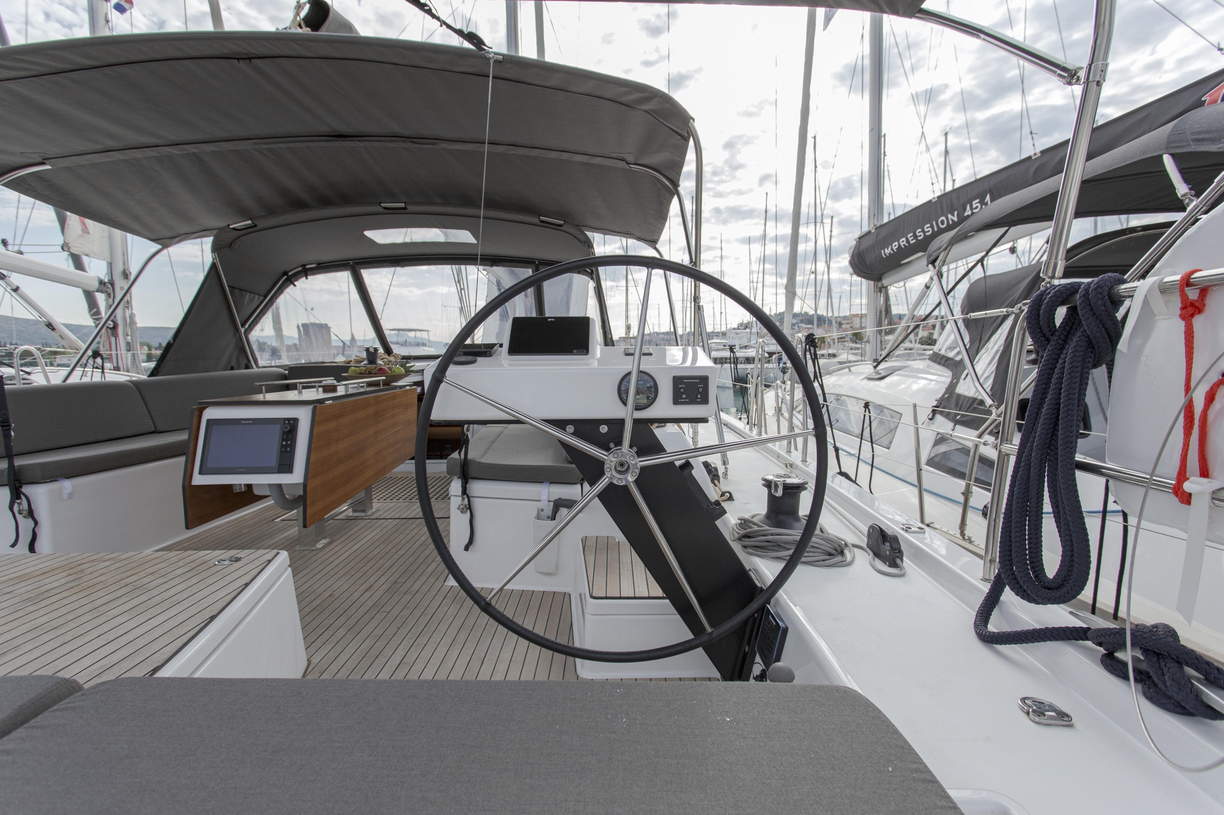Photo #15 - Dufour 530 (Anna III) in Trogir - 62075