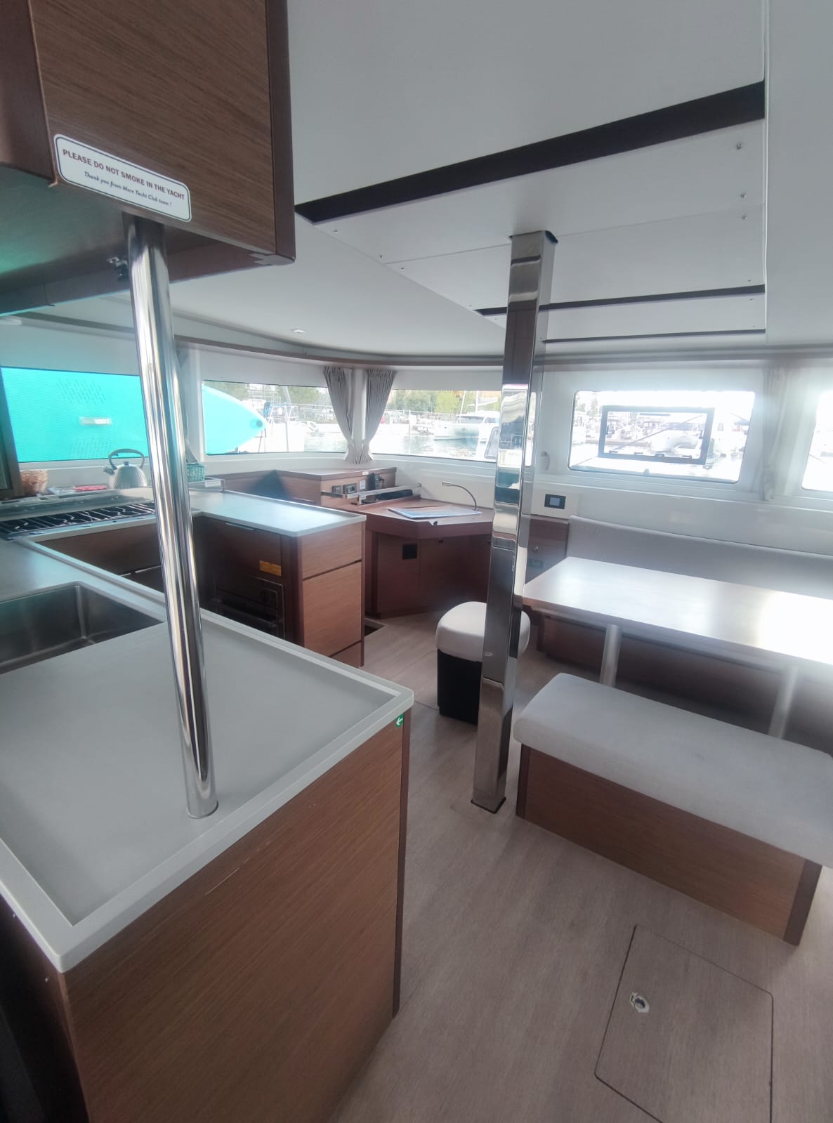 Photo #3 - Lagoon 46 - 4 + 2 cab. (Coolway) in Trogir - 62079