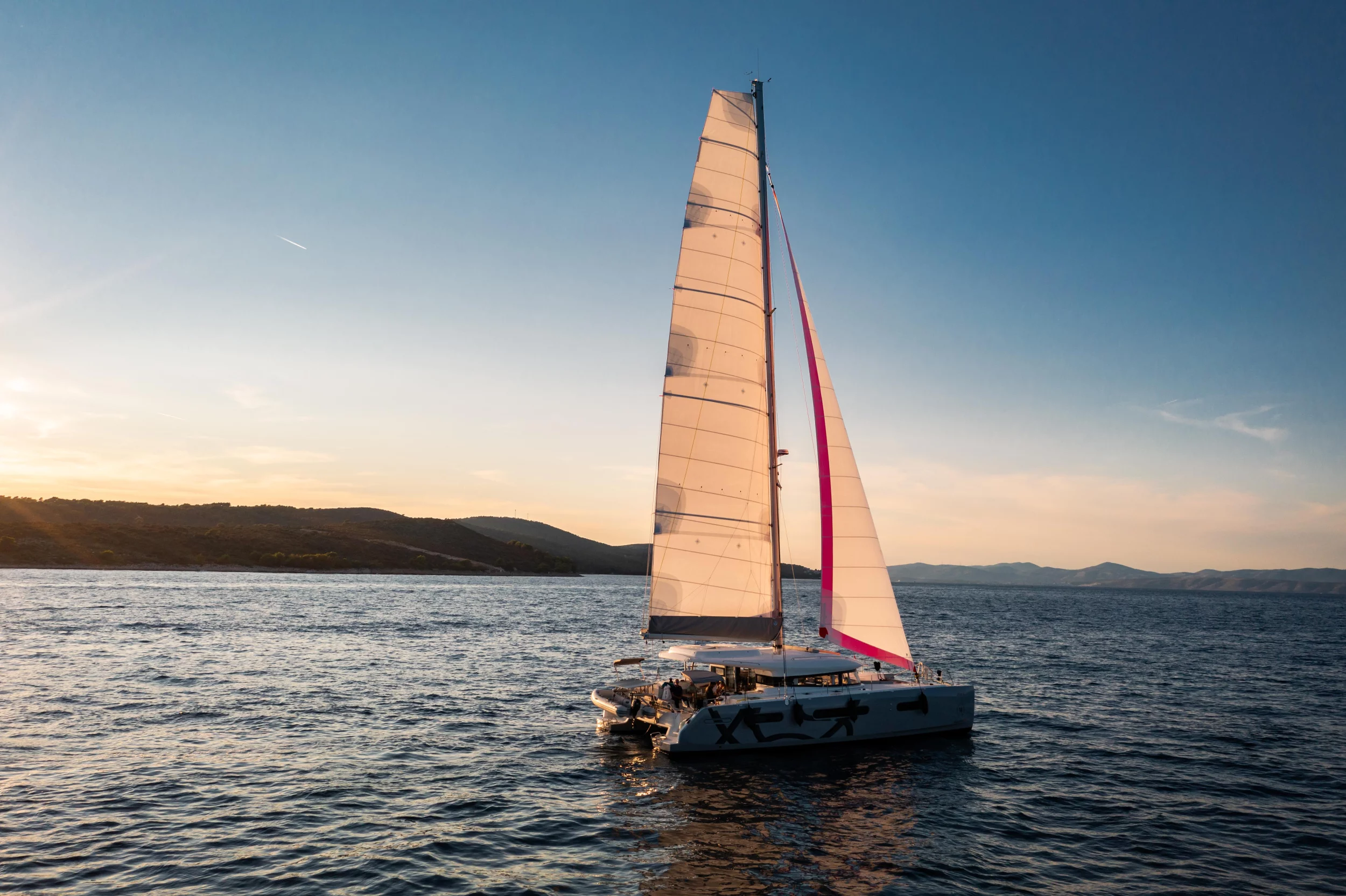 Excess 15 - 6 + 2 cab. (Faros)  - 3