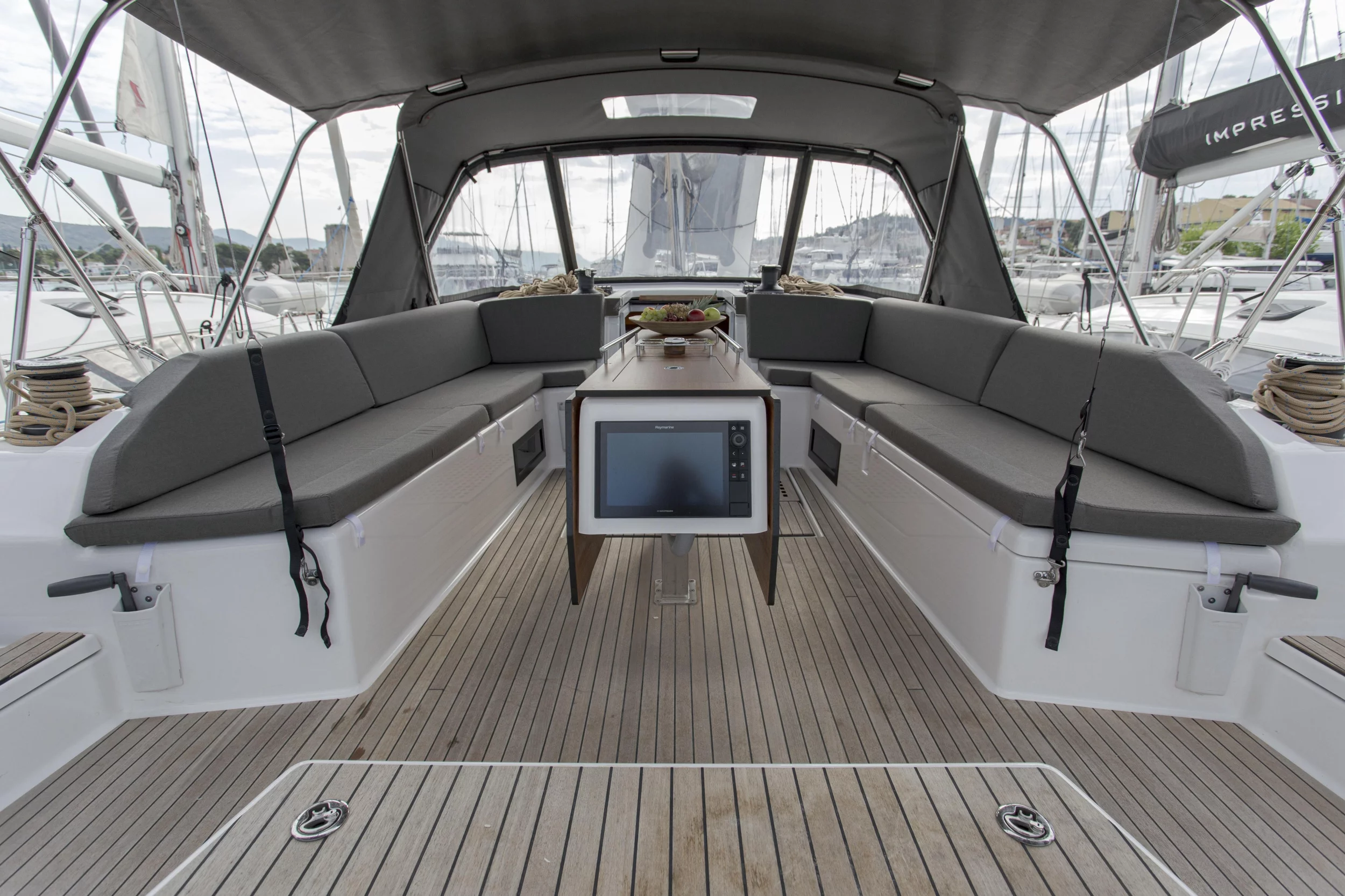 Dufour 530 (Johanna)  - 10