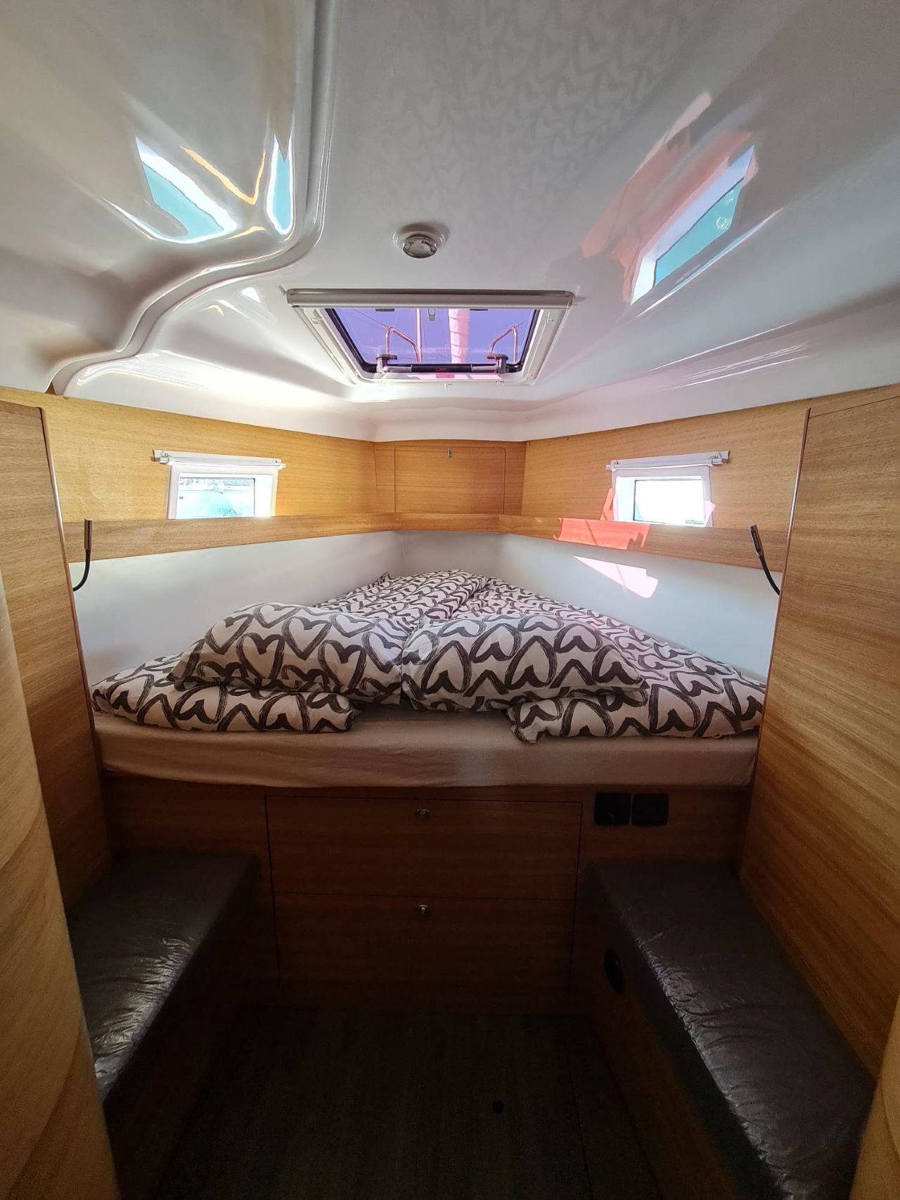 Elan Impression 45.1 - 3 cab. — photo 17