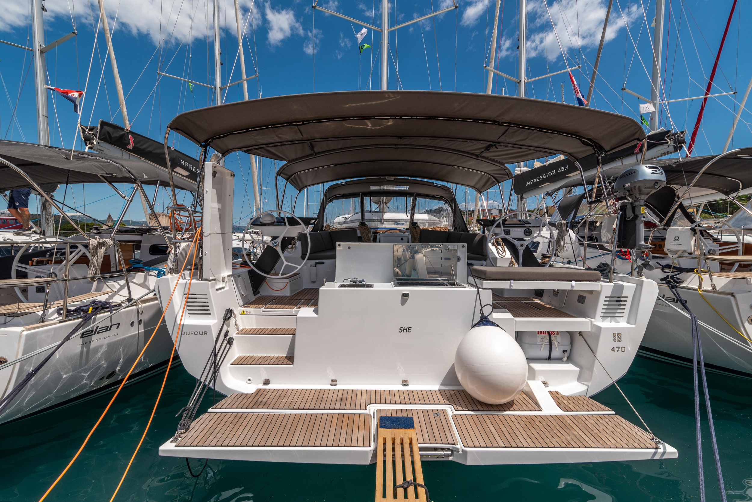 Photo #46 - Dufour 470 - 4 + 1 cab. (She) in Trogir - 62103